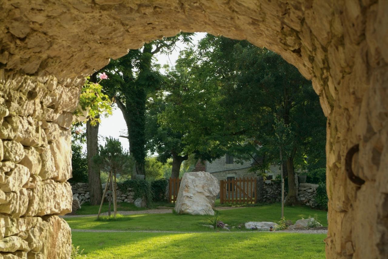 Chambres Et Jardin De Pierres Espédaillac Buitenkant foto